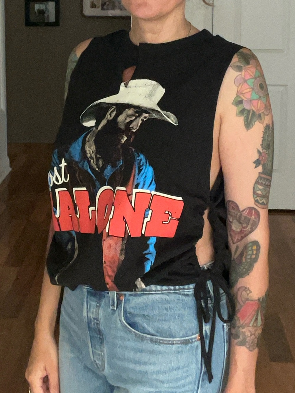 Post Malone Upcycled cut & cropped tee